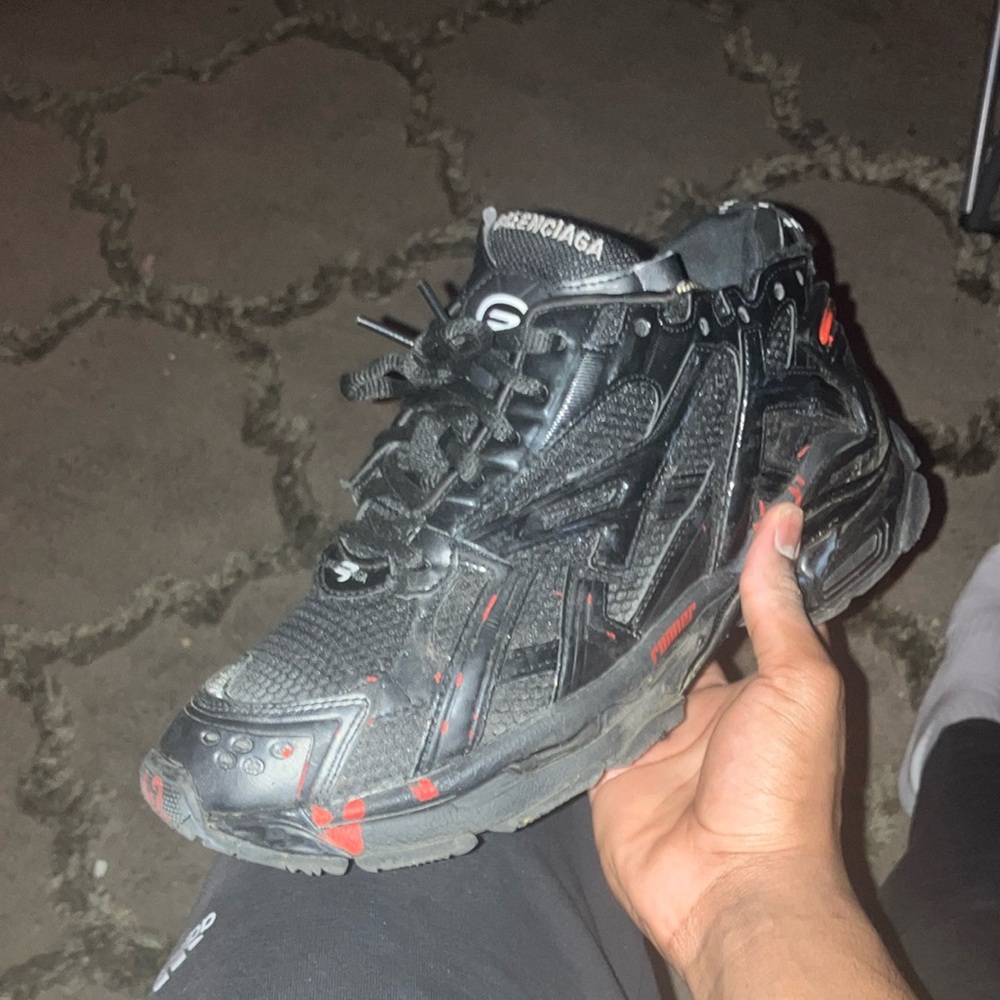 Balenciaga Black and Red Sneakers Modern Design